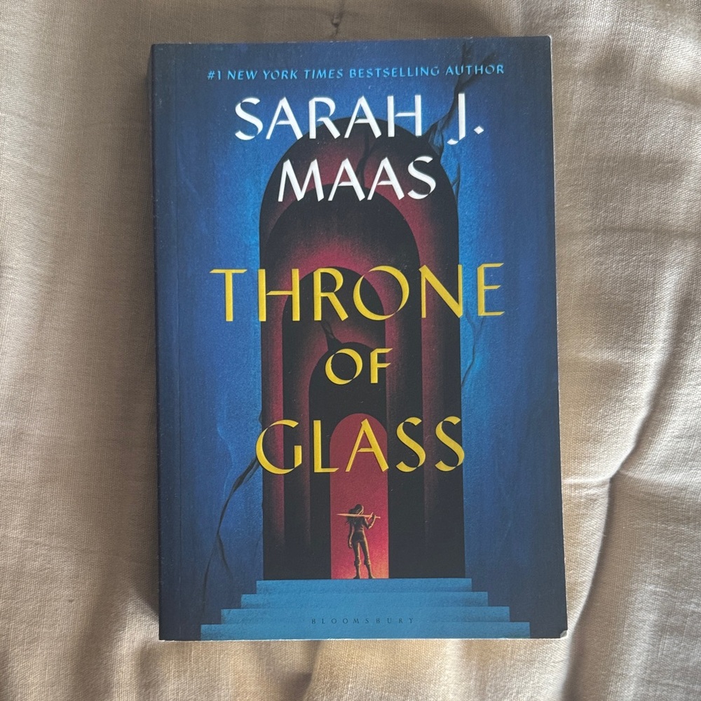 Throne of Glass by Sarah J. Maas